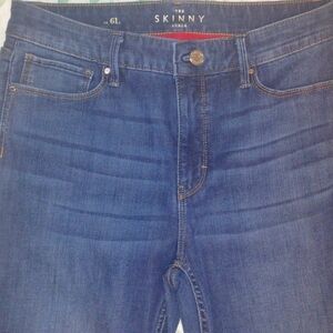 Whitehouse Black Market The Skinny Ankle Size 6L